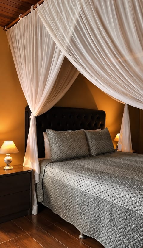 Master Sea View Suite, Photo 8 of 8